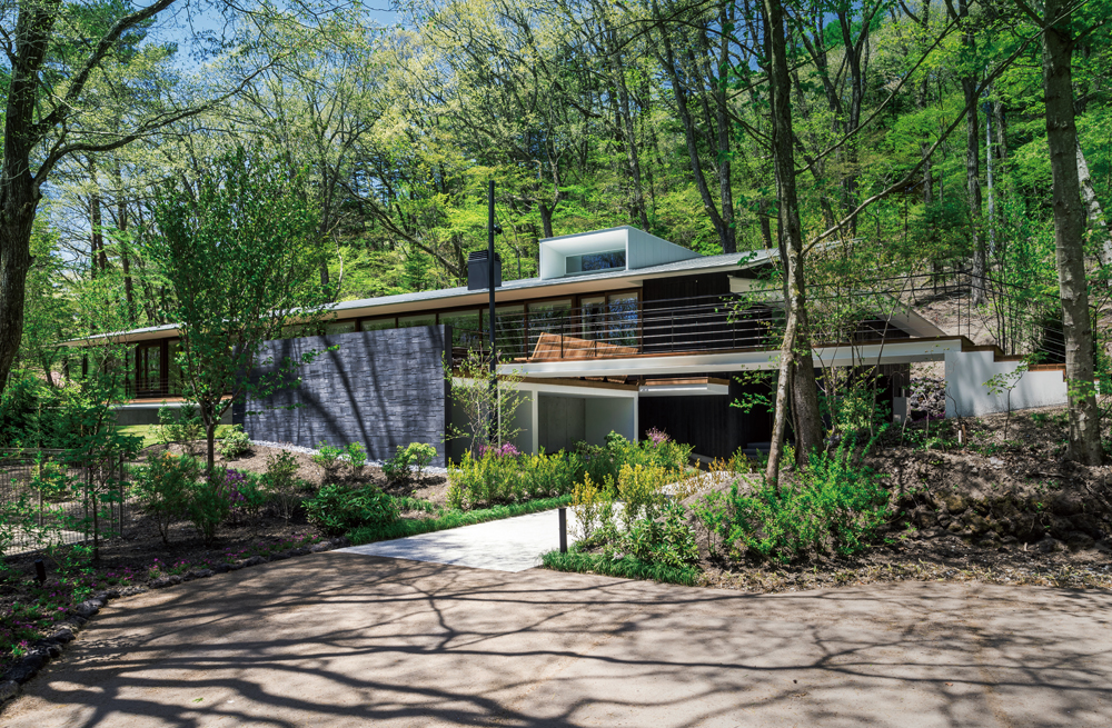 旧軽愛宕 Club Orbit / Alsace