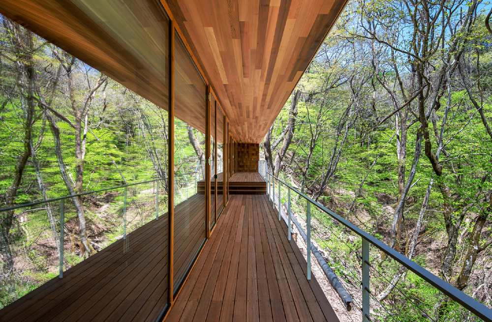 旧軽愛宕 Club Orbit / Chamonix